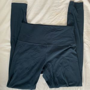 Lululemon 28 “ align leggings